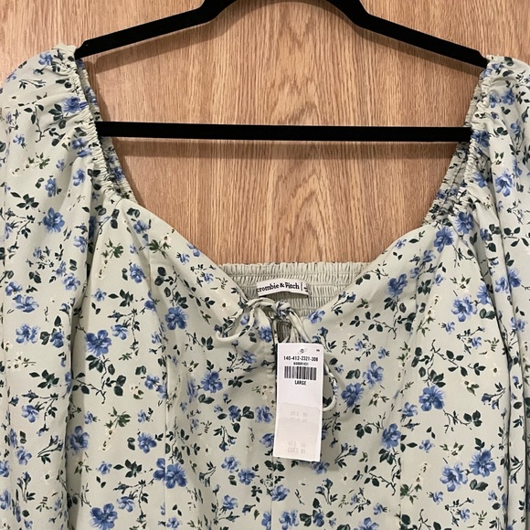 Abercrombie and Fitch Floral Shirt - Picture 3 of 3